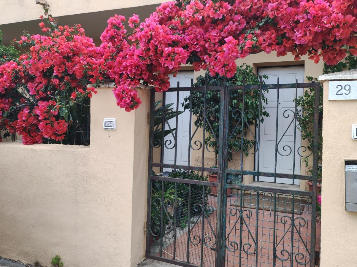 La Casa Di Luca Appartement Olbia Buitenkant foto